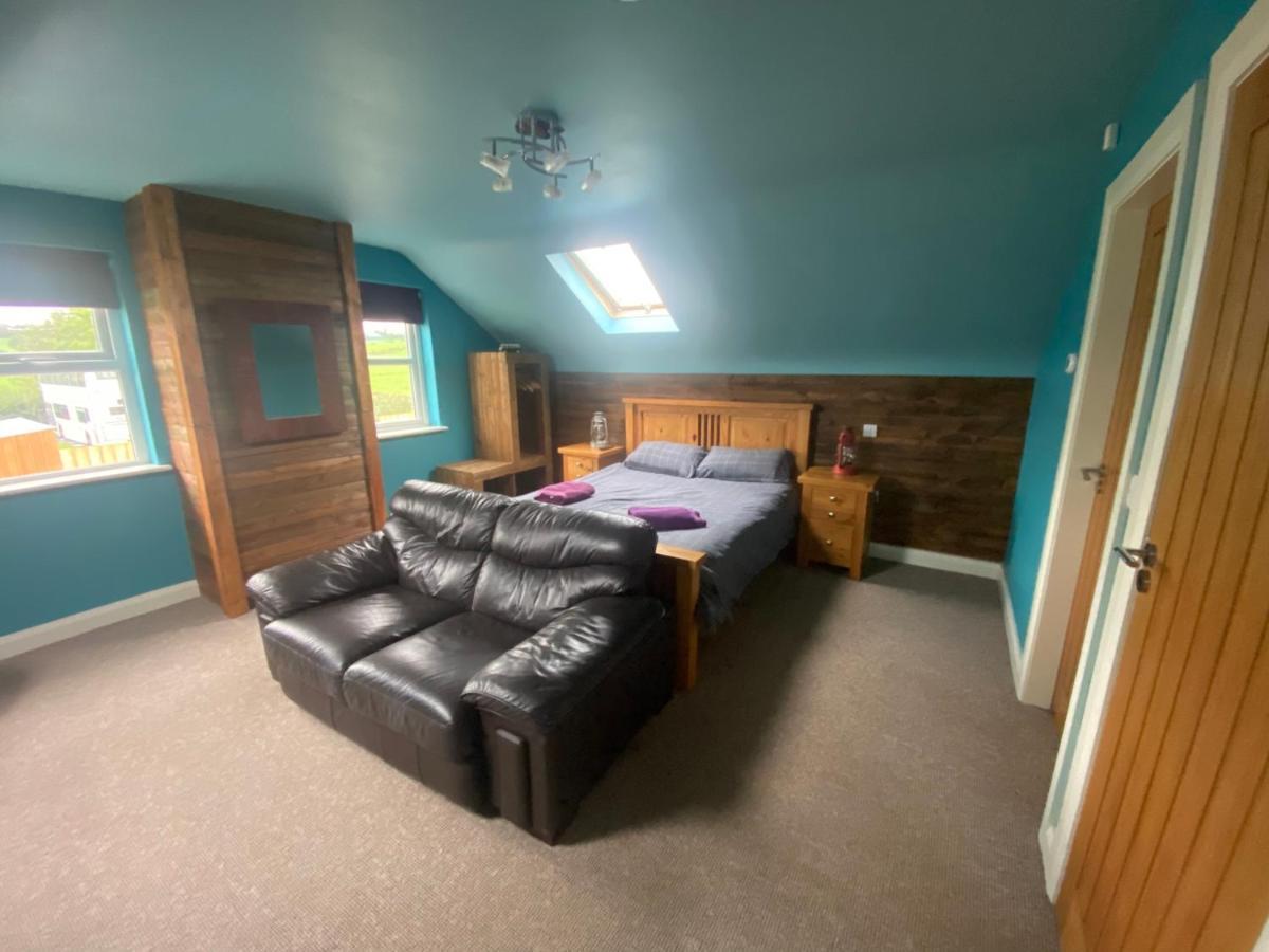 Sleeps 12 Hot Tub Sauna Cinema Pets Welcome 에니스킬런 외부 사진